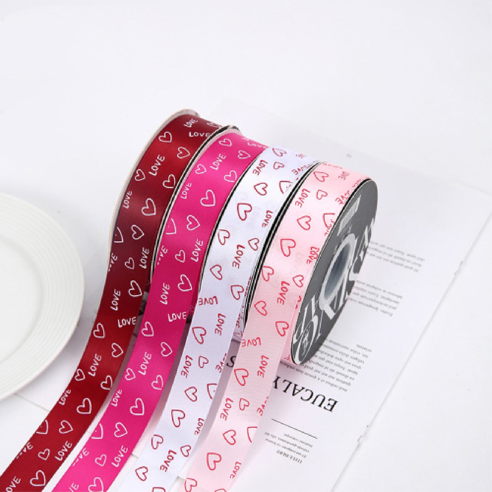 Listón satinado estampado Love