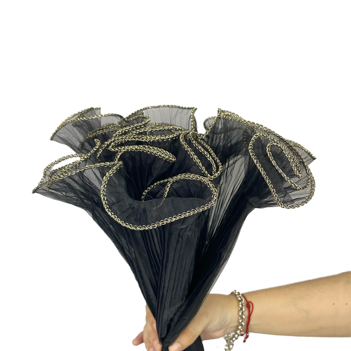 Malla para bouquet floral orilla dorada