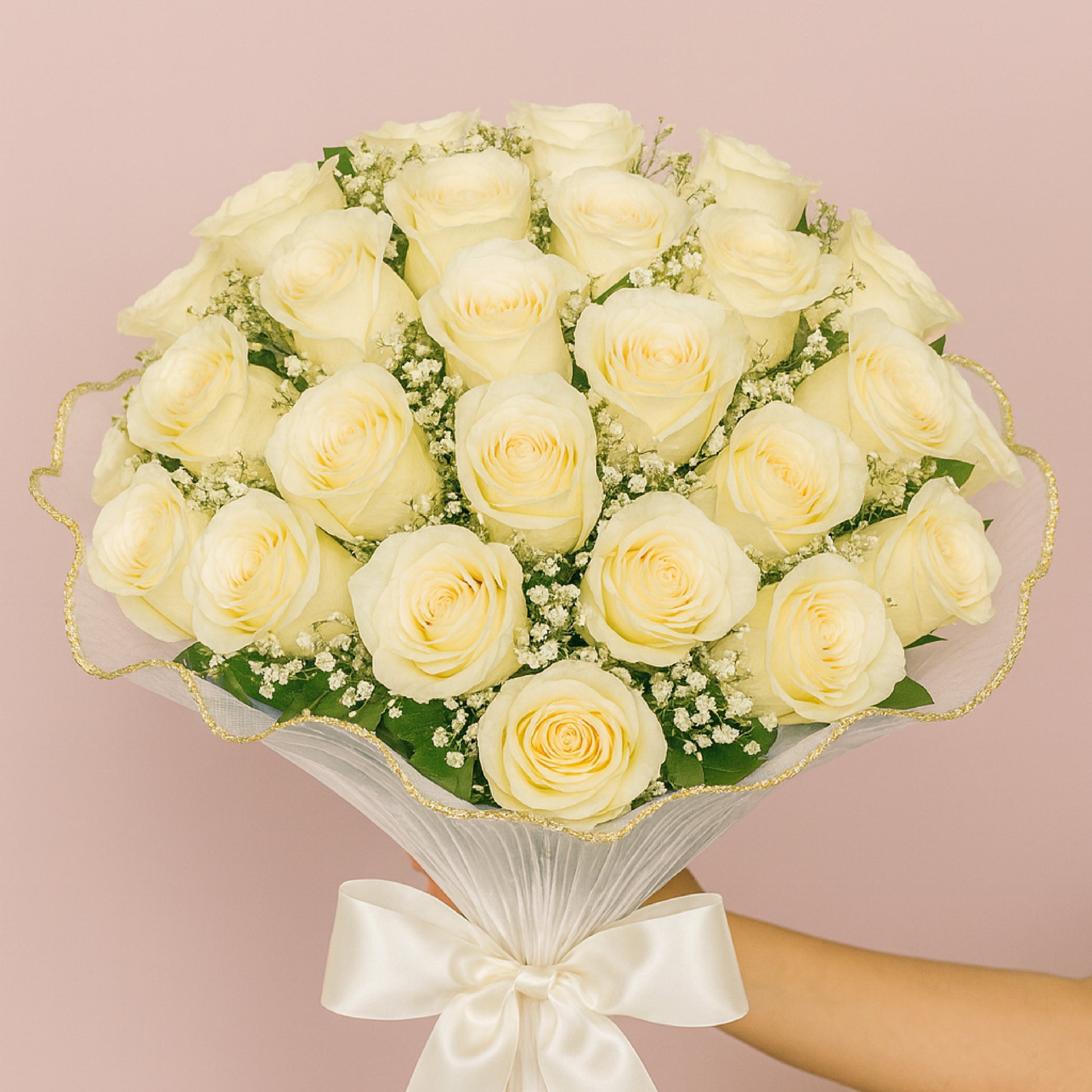 Malla para bouquet floral orilla dorada