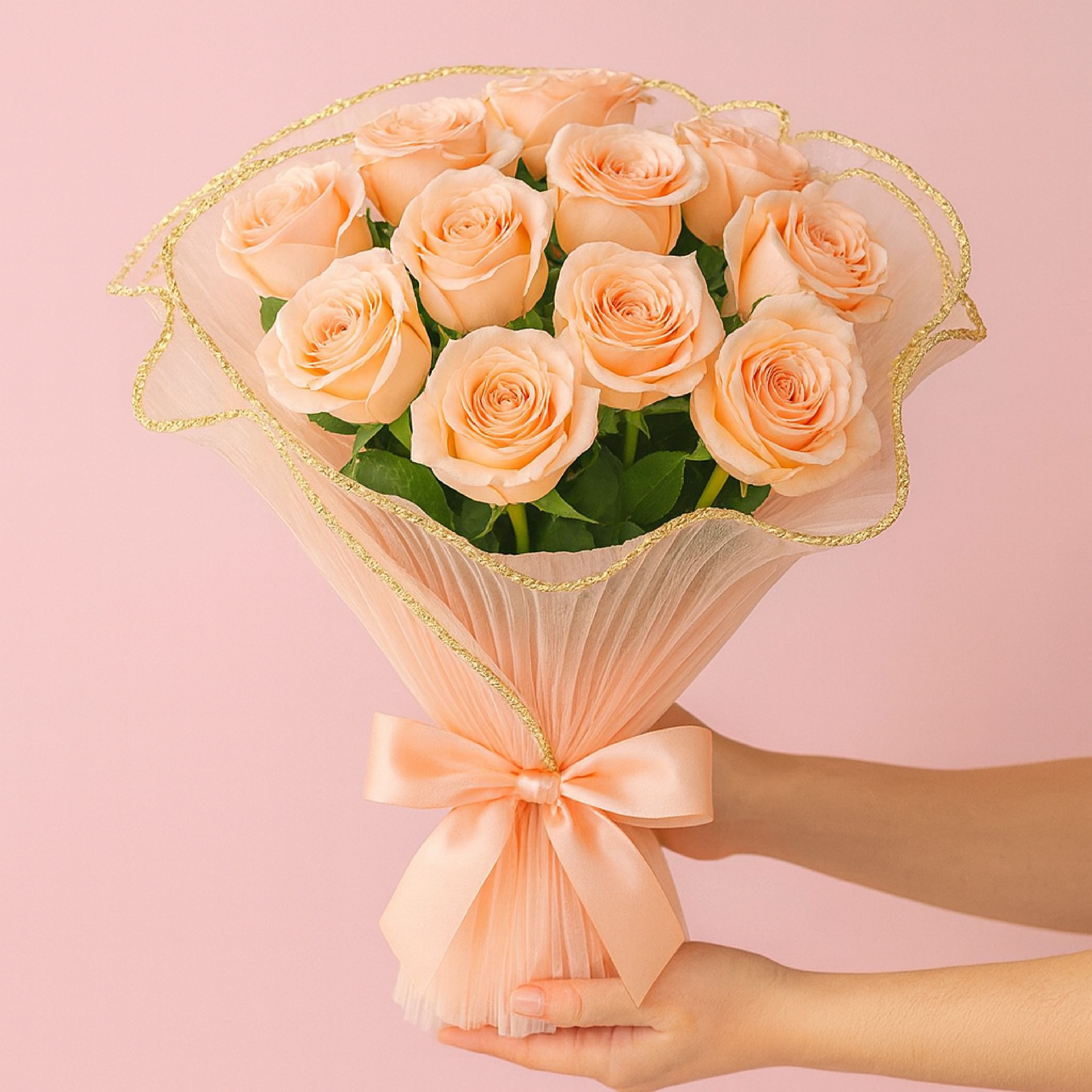 Malla para bouquet floral orilla dorada