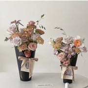 Caja en forma de cono para flores, paquete de 4 piezas en colores rosa claro, negro, beige y plateado