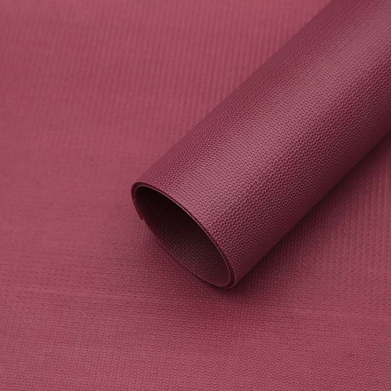 Papel coreano tipo pellón en colores vino. Insumo para floreria, ramos y envolver flores, de alta calidad.
