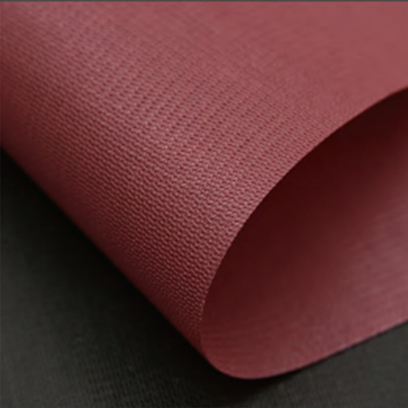 Papel coreano tipo pellón en colores vino. Insumo para floreria, ramos y envolver flores, de alta calidad.