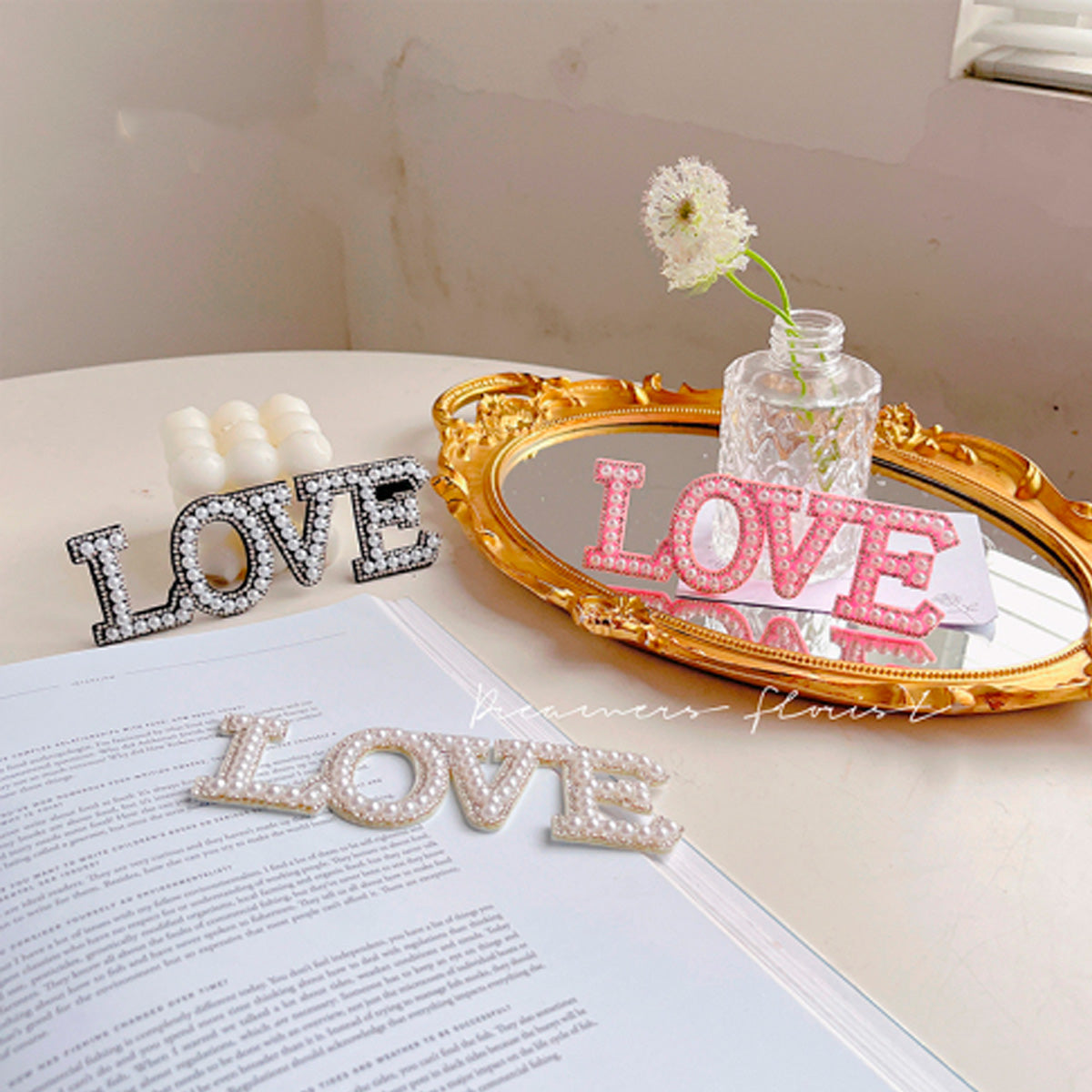 Parche de letras con imitación perla san Valentín | Accesorios Florales