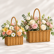 Juego de 2 canastas para arreglos florales de ratán sintético tipo mimbre decoradas con flores